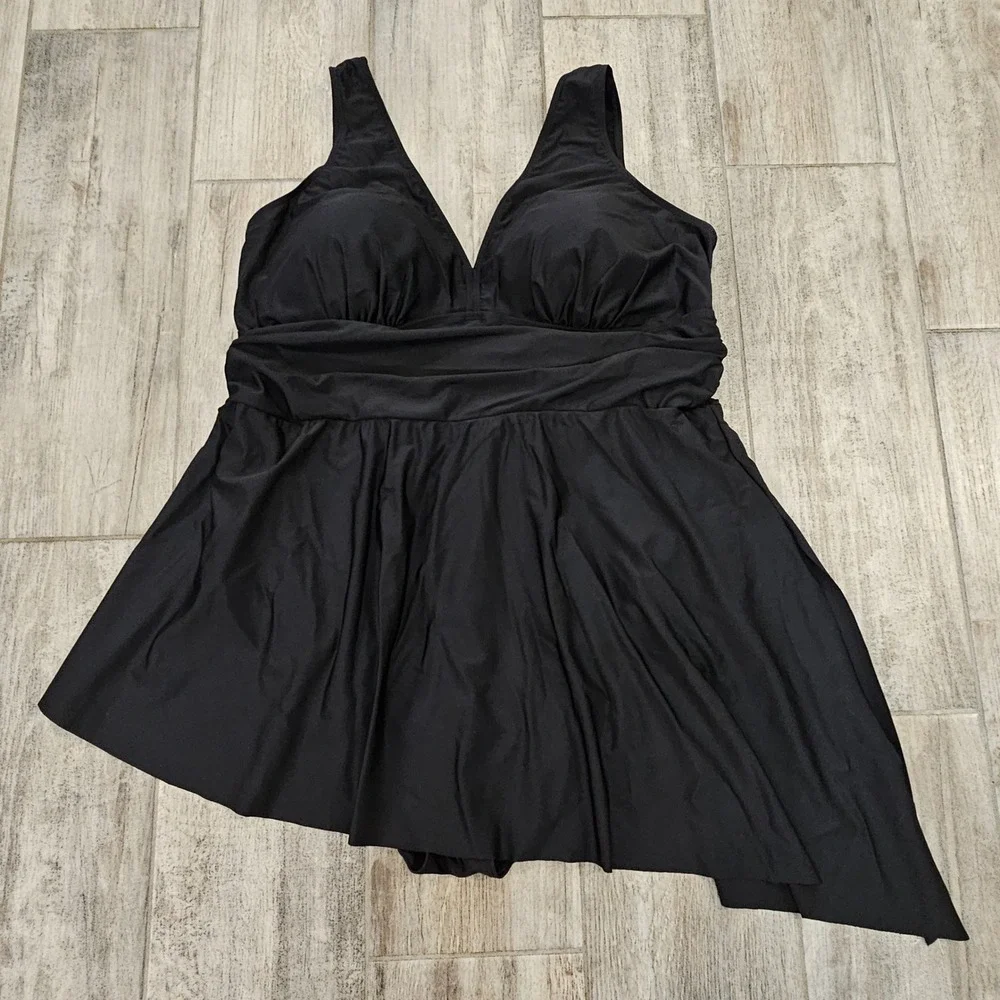 torrid black one